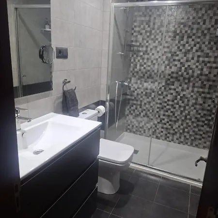 Appartement Céntrico Con Parking Www Venaoviedo Es Oviede