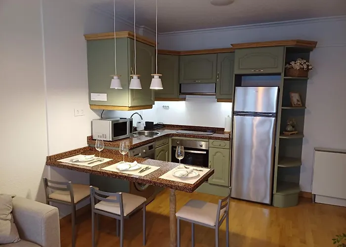 Centrico Con Parking Www Venaoviedo Es דירה אוביידו